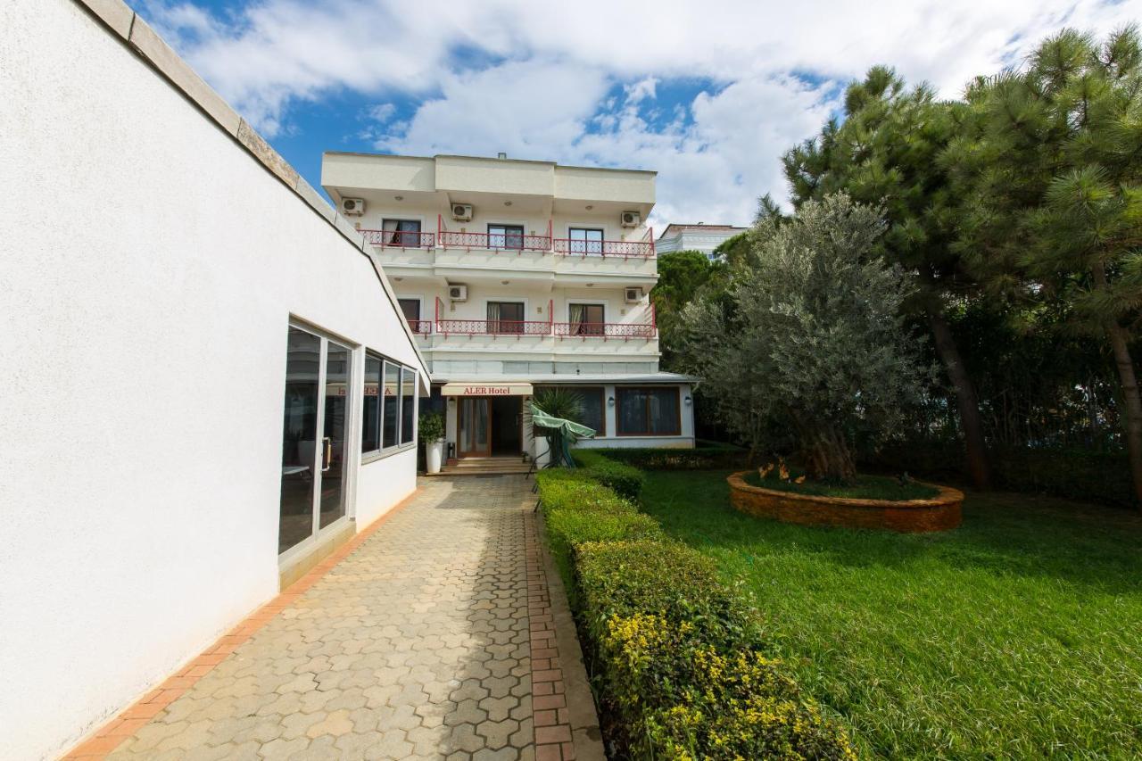 Expert Hotel Golem  Zewnętrze zdjęcie